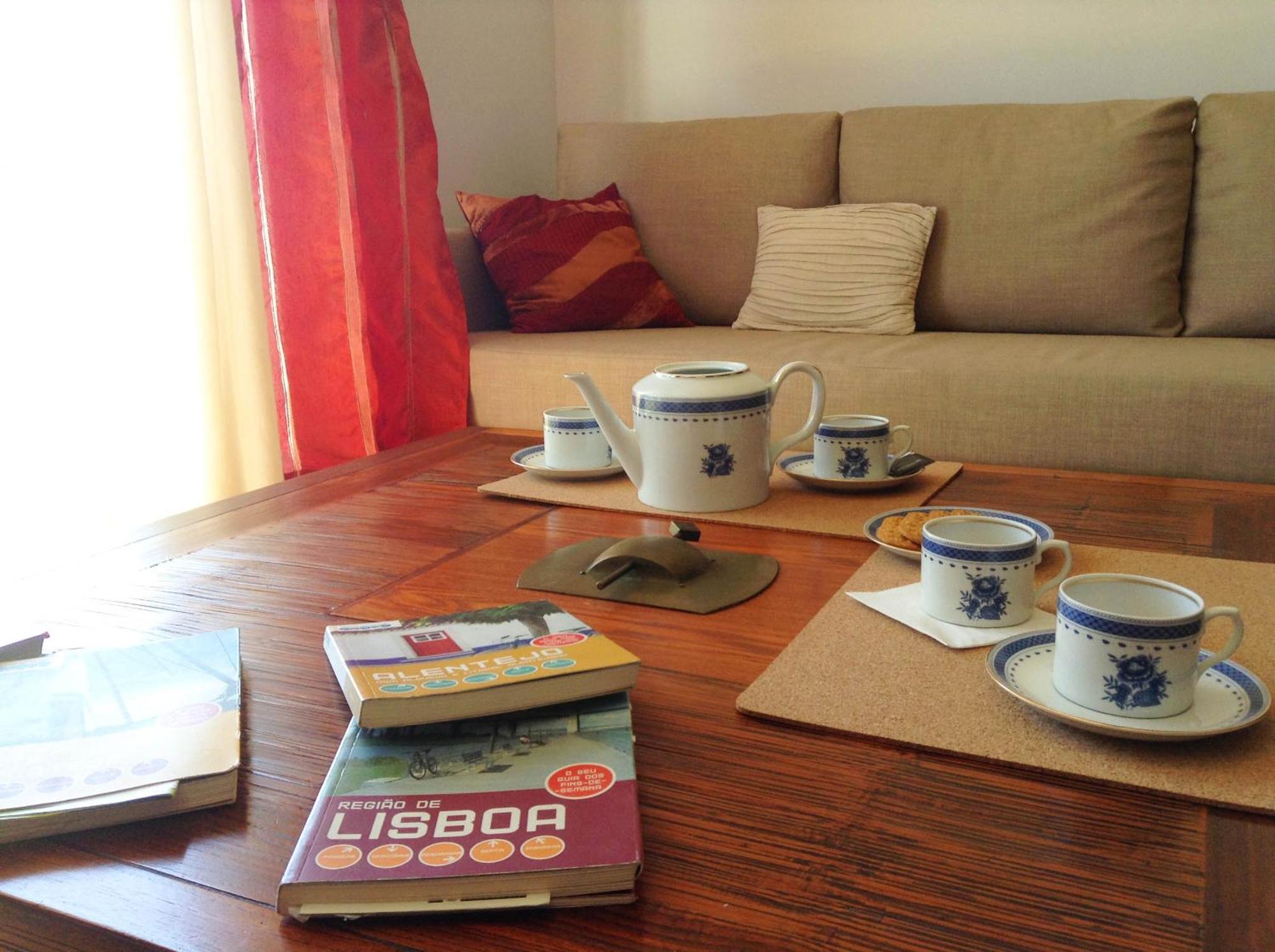 Casa Das Olaias & Closed Parking Apartment Lissabon