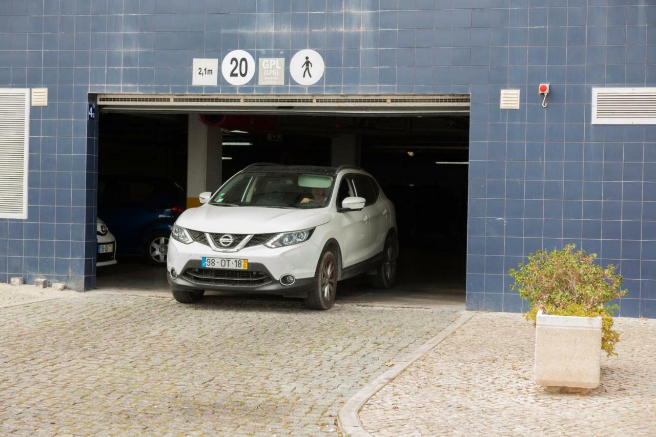 Casa Das Olaias & Closed Parking Apartment